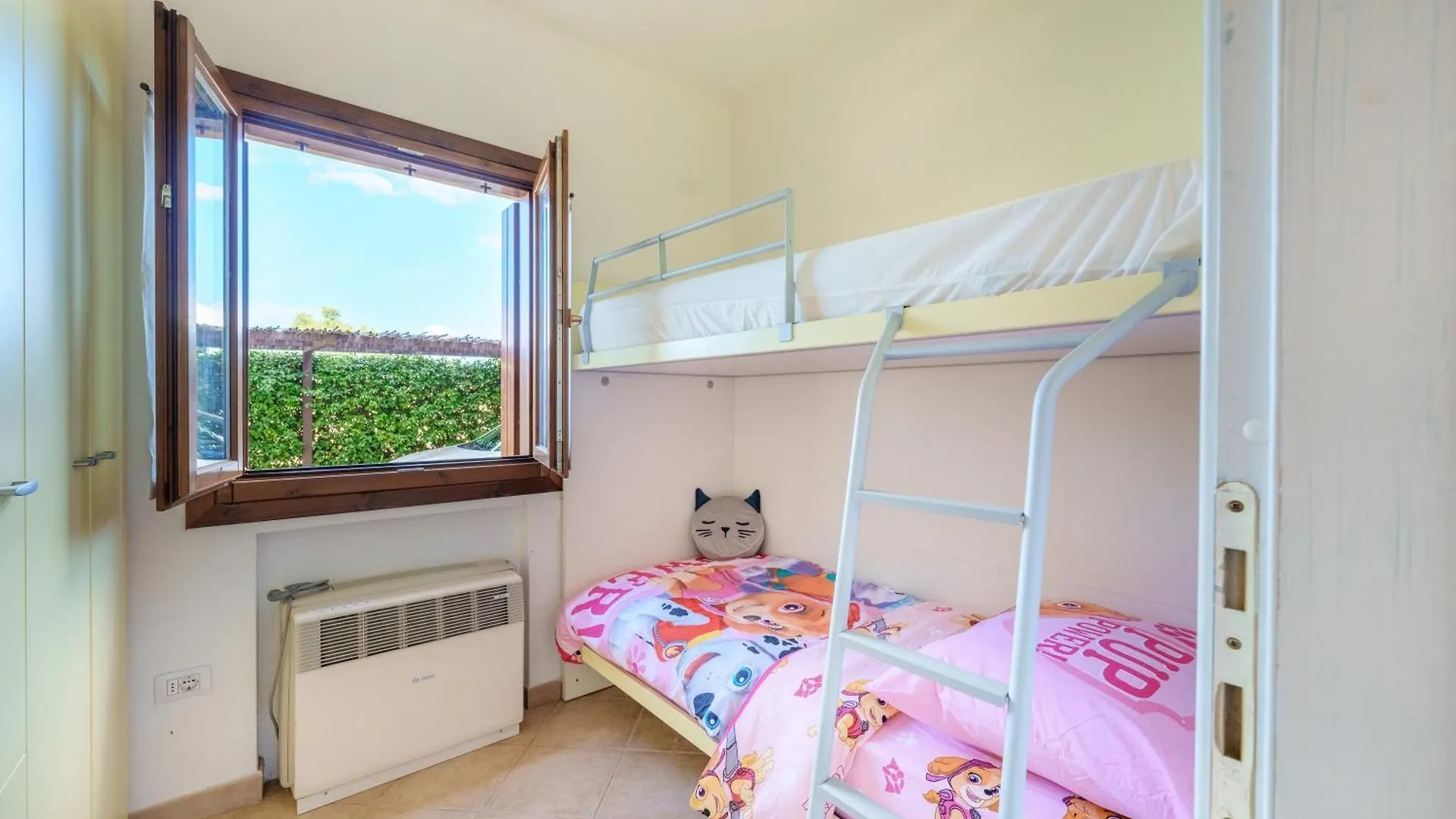 Casa Vacanze Lampone Murta Maria Italy