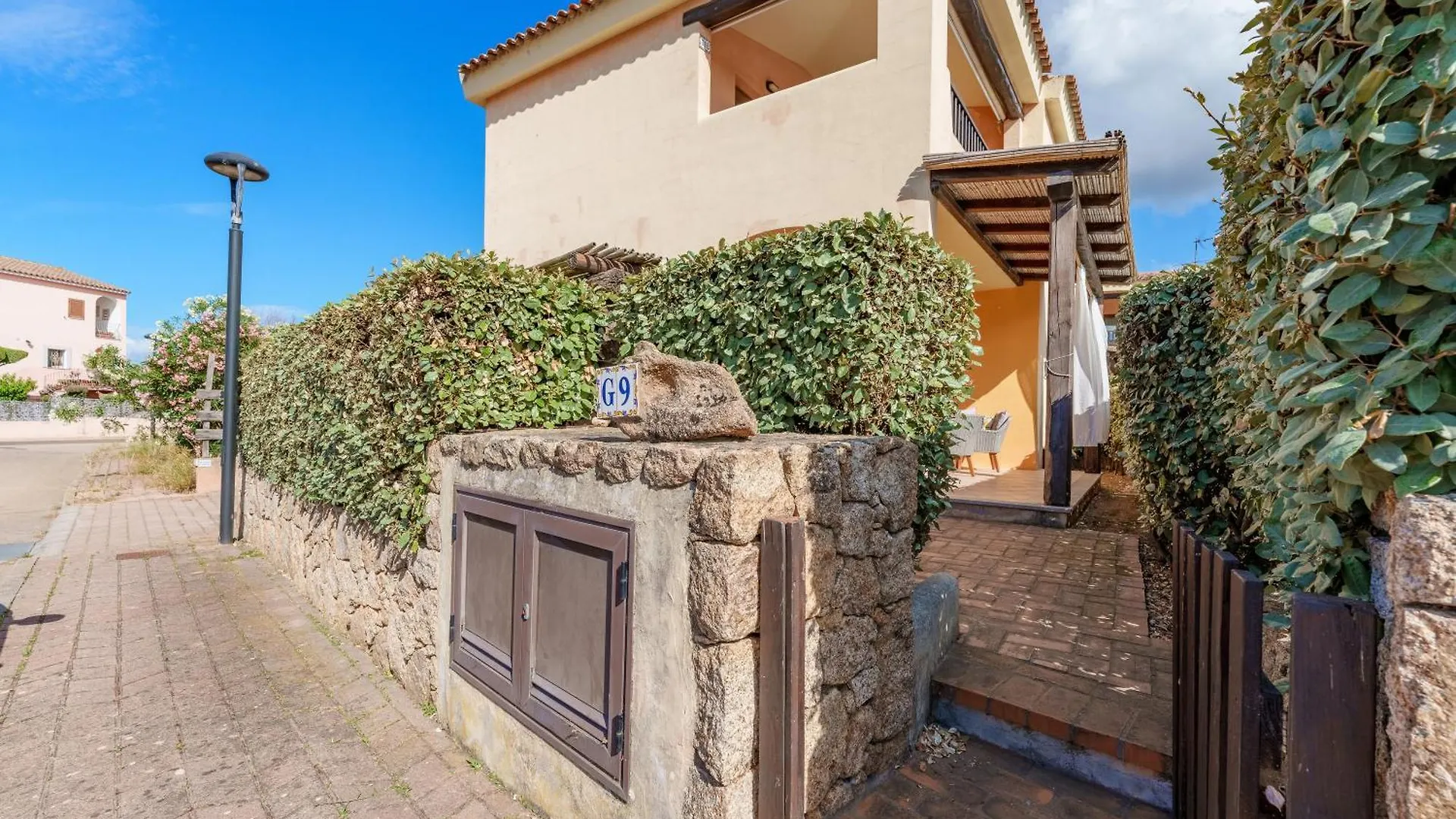 Casa Vacanze Lampone Murta Maria Apartment